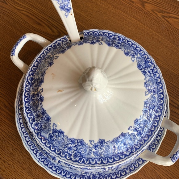 Laveno Dining Vintage Laveno Soup Tureen Poshmark
